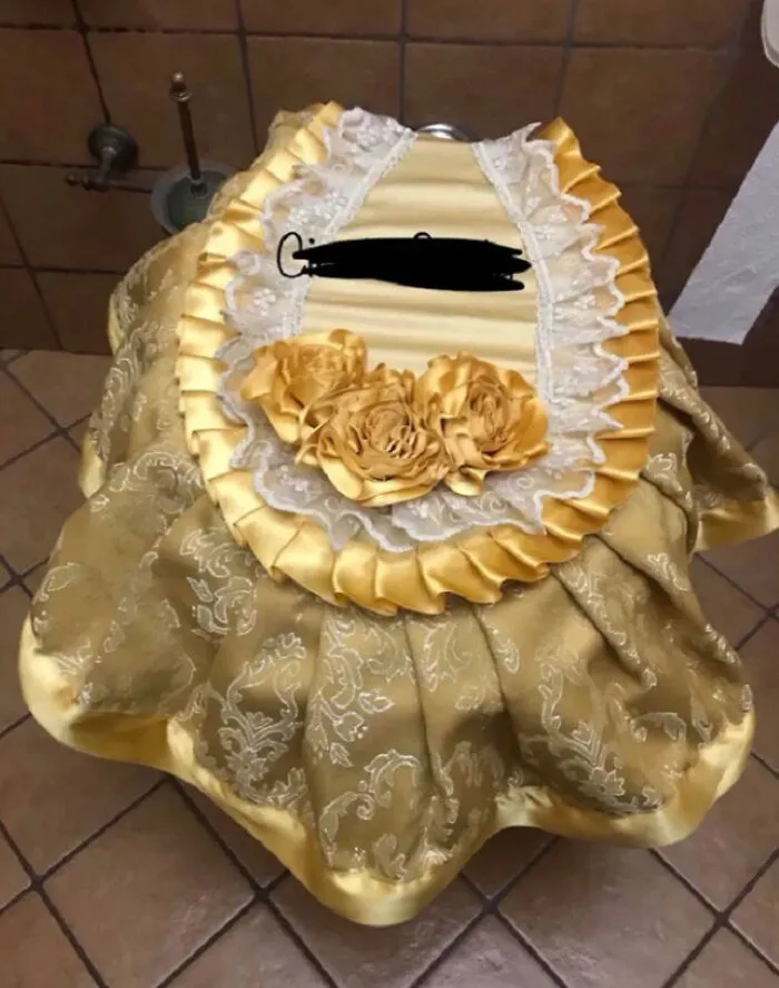 Just Imagine The Amount Of Bacteria This Harbors