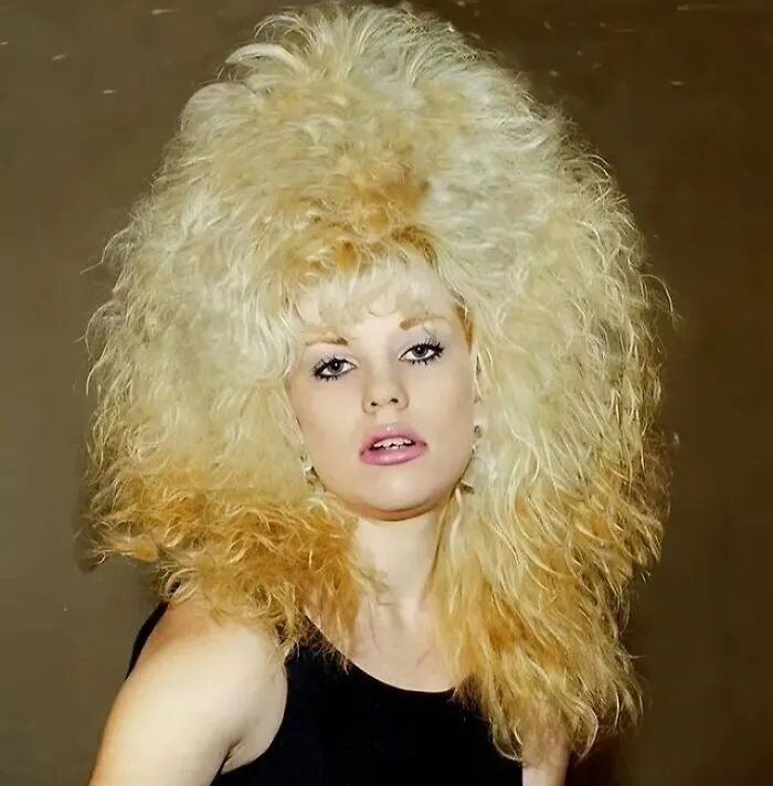 49 Hairstyles People Swear Were Cool In The 80s But Look Hilarious Now