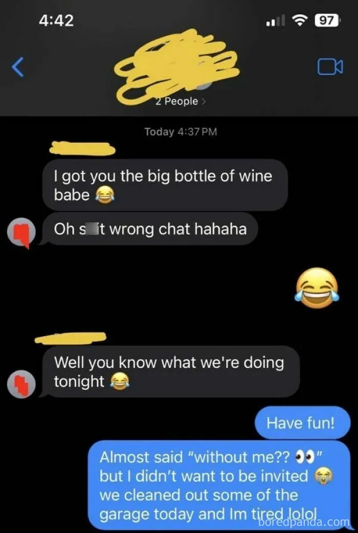When This Dude Mistakenly Started A Group Chat With His Fiancé And Their Friend...and It Sounded Like He Was Suggesting Something: