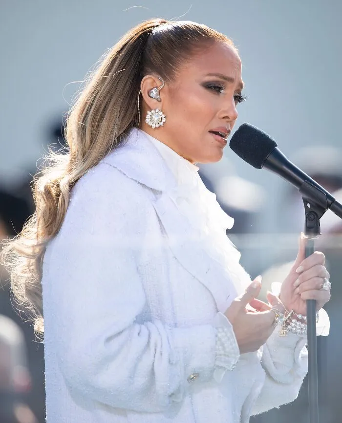 Jennifer Lopez