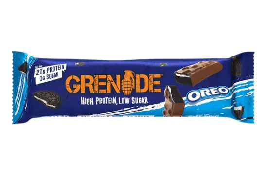 Protein bar with Oreo flavor, high protein and low sugar, ideal for a movie snack option.