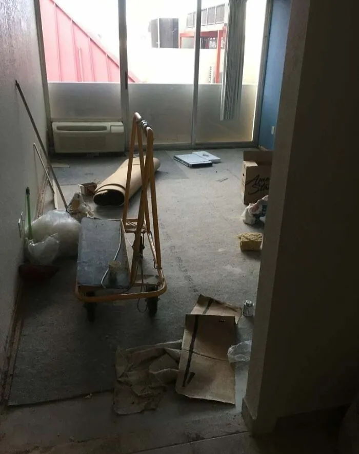 Me dieron un cuarto aún en construcción