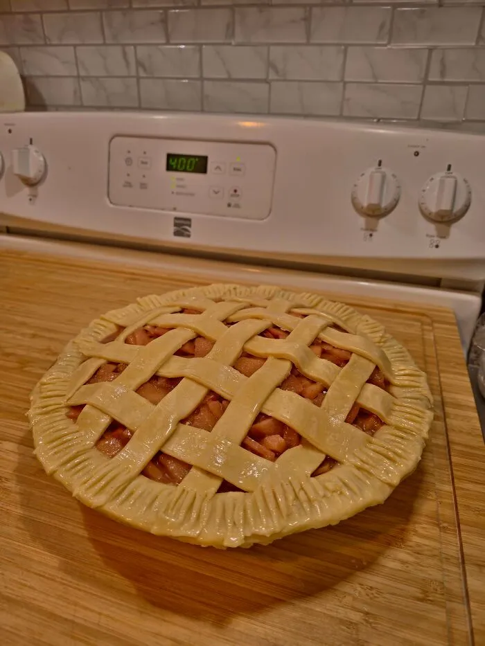 It's The Early Morning Of My 30th Birthday And I Couldn't Sleep. Decided To Bake A Pie. (Before/After)