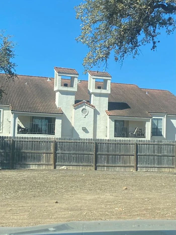 90 Hilarious Cases Of Pareidolia That People Couldn’t Pass Up (New Pics)