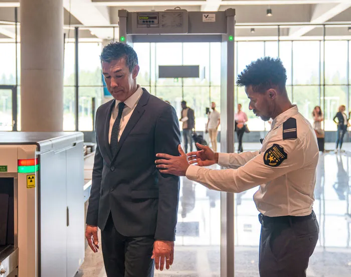 20 Secretos de aeropuertos contados por trabajadores y viajeros habituales