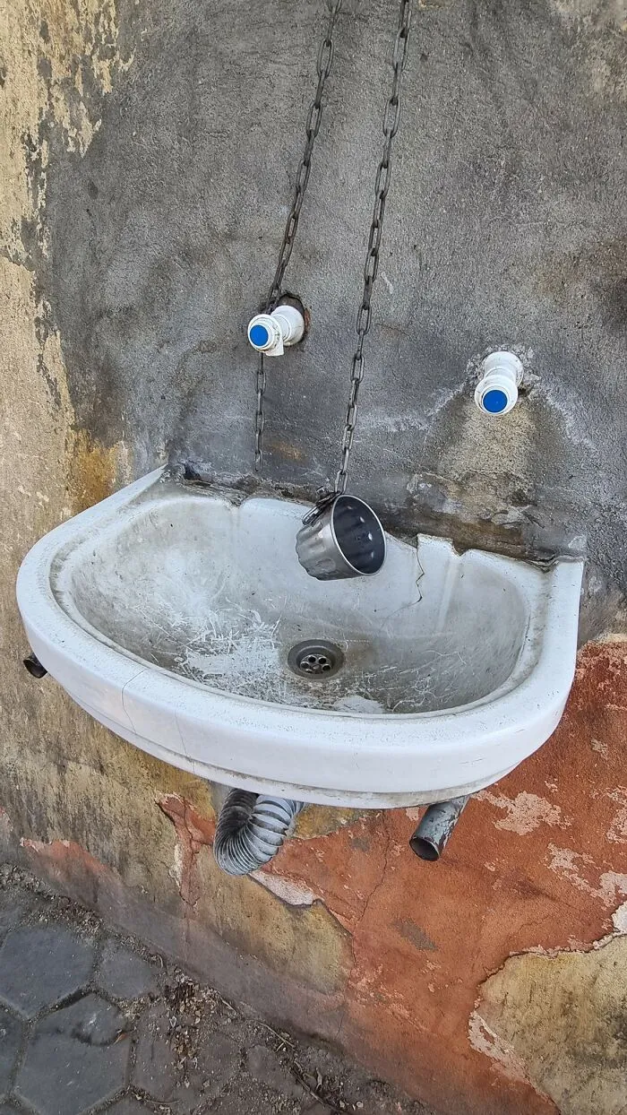 90 Hilarious Cases Of Pareidolia That People Couldn’t Pass Up (New Pics)