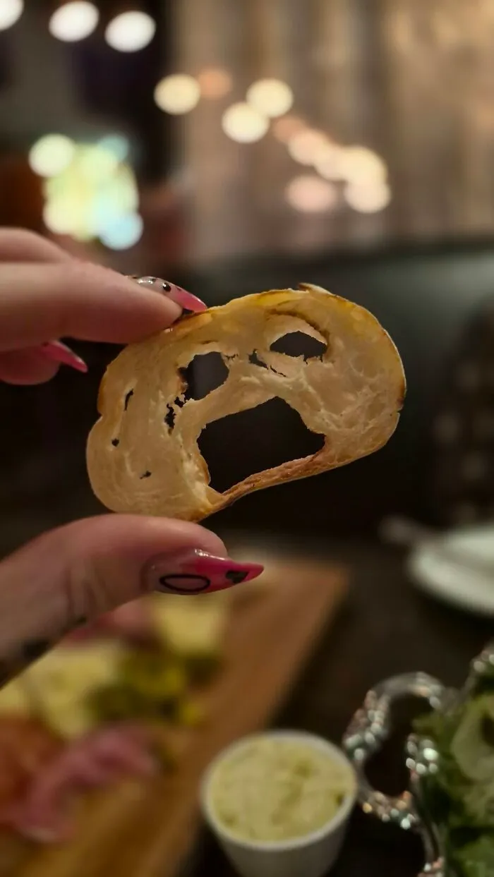 90 Hilarious Cases Of Pareidolia That People Couldn’t Pass Up (New Pics)
