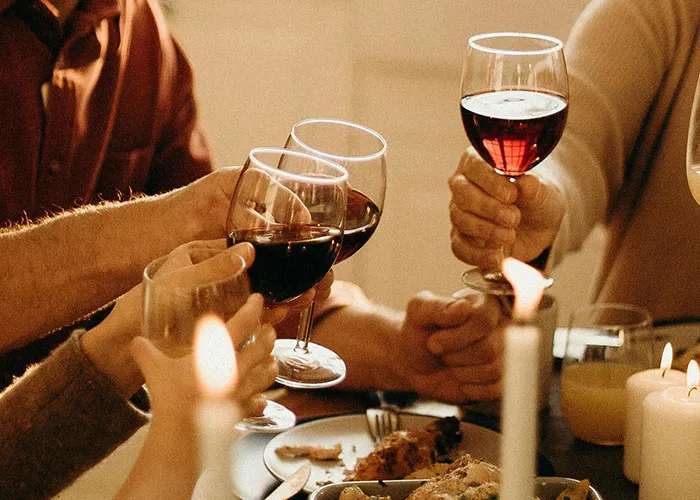 38 Dating Stories That Prove Ignoring Red Flags Can Have Real Consequences