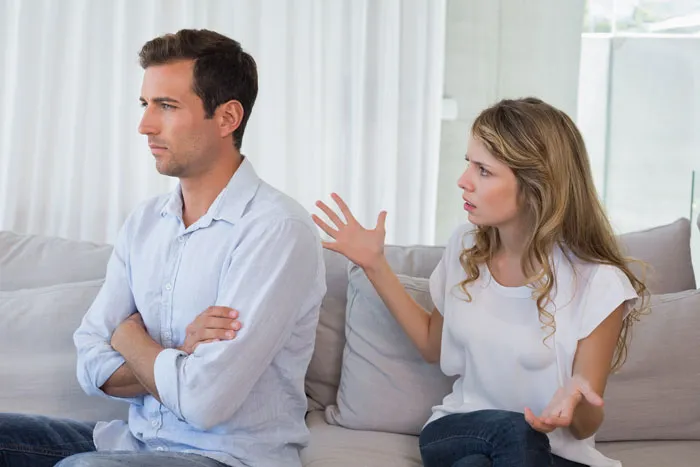 40 Times Cheaters Got Caught After One Small Slip-Up Gave Them Away