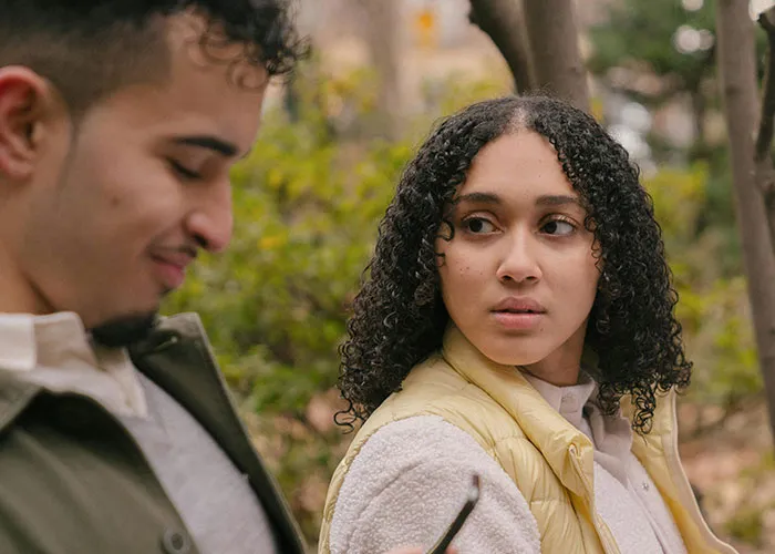 38 Dating Stories That Prove Ignoring Red Flags Can Have Real Consequences