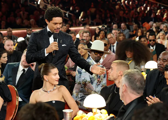 Justin Bieber’s Painfully Forced Smile During Trevor Noah’s Table Banter 