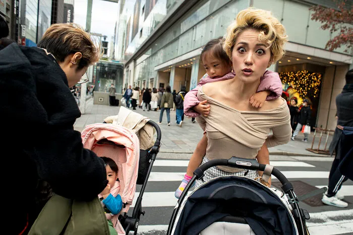 “When The Pavement Breathes” Shows Margarita Mavromichalis At Her Best With Perfectly Timed Street Photos (15 Pics)