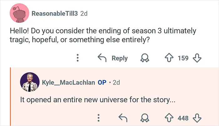 Kyle MacLachlan from Twin Peaks answering a fan question about the season 3 ending in an online forum.