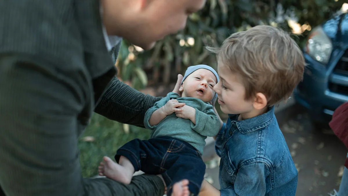 Teen Refuses To Become Boyfriend’s Mom’s Free Babysitter After She Has Her 10th Baby