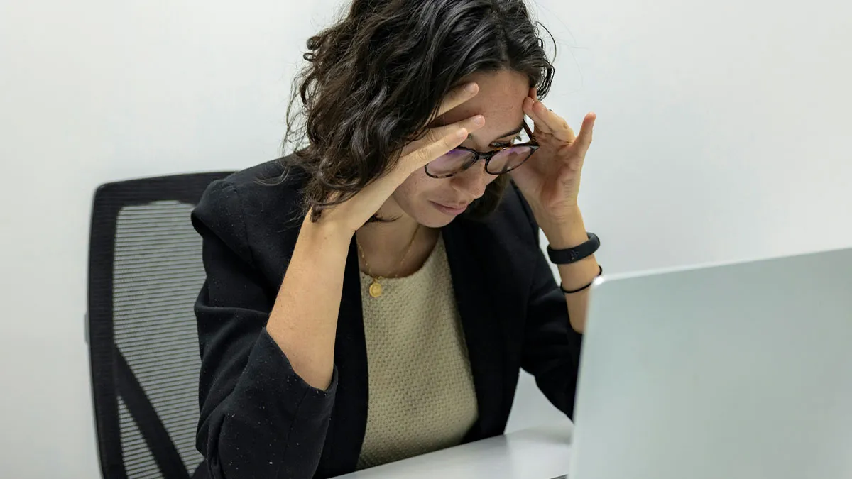 41 Of The Most Unhinged Workplace Incidents That Prove Your Job Is Not That Bad
