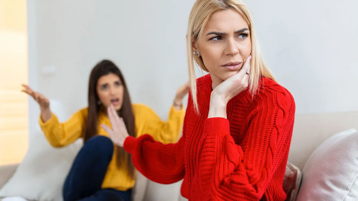 Woman Buys Concert Tickets 6 Months In Advance, Gets Called Selfish For Not Canceling It Last Minute