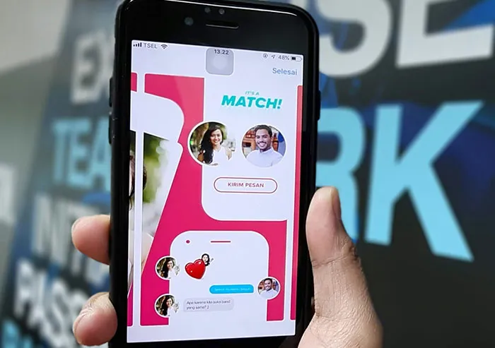 48 Things People Saw On Another Person’s Phone That They’ll Never Unsee