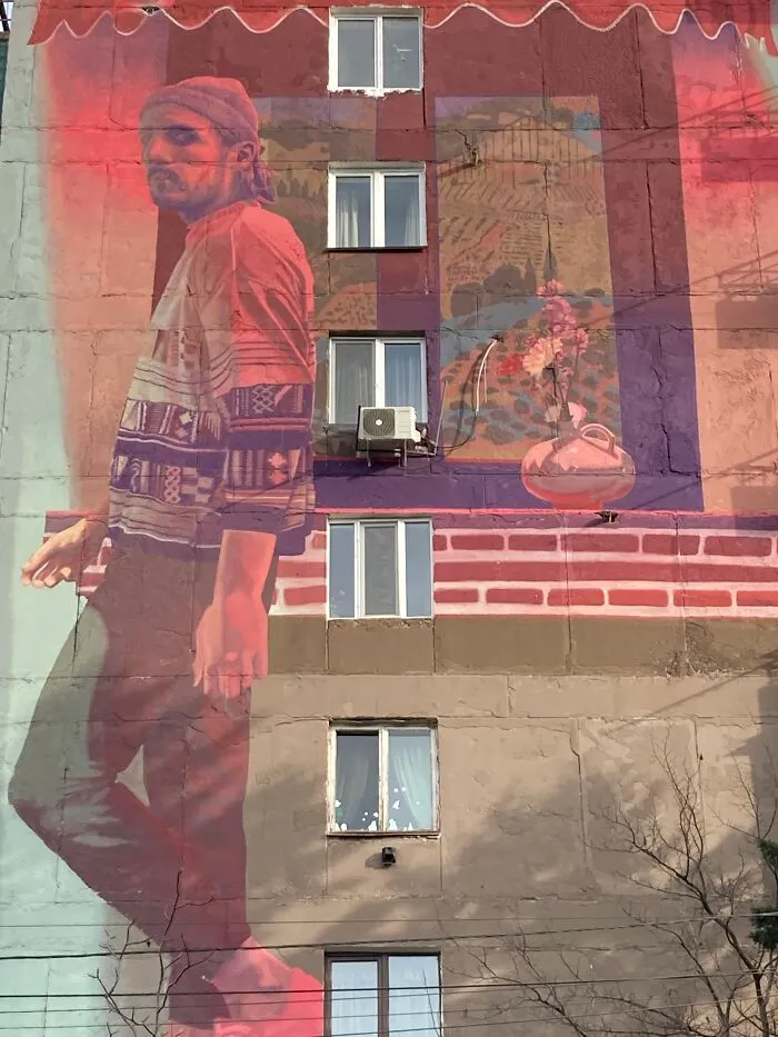I Explored Tbilisi’s Streets And Found One Incredible Artwork After Another (36 Pics)