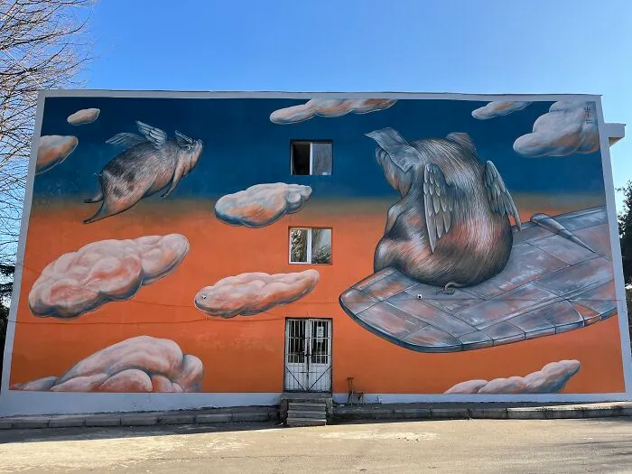 I Explored Tbilisi’s Streets And Found One Incredible Artwork After Another (36 Pics)