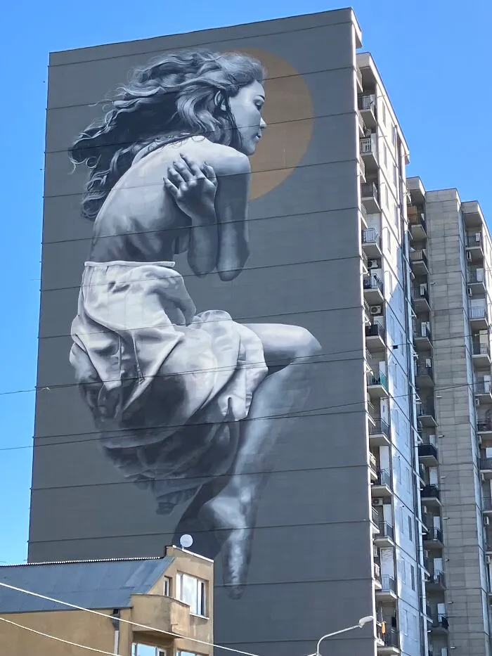 I Explored Tbilisi’s Streets And Found One Incredible Artwork After Another (36 Pics)