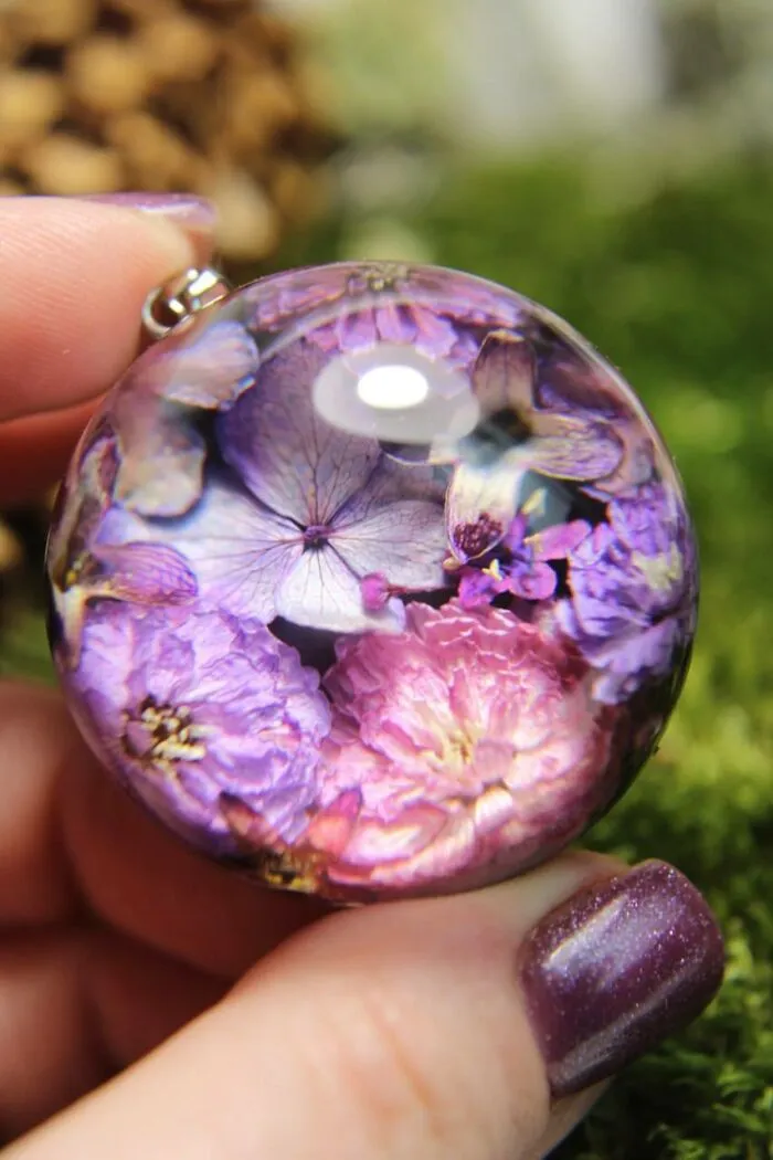 I Spent Over Five Years Perfecting My "Dome Technique" To Turn Tiny Forest Fragments Into Optical Art