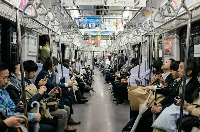 “I Was Speechless”: 75 People Share The Most Unhinged Things They Have Ever Seen On The Subway