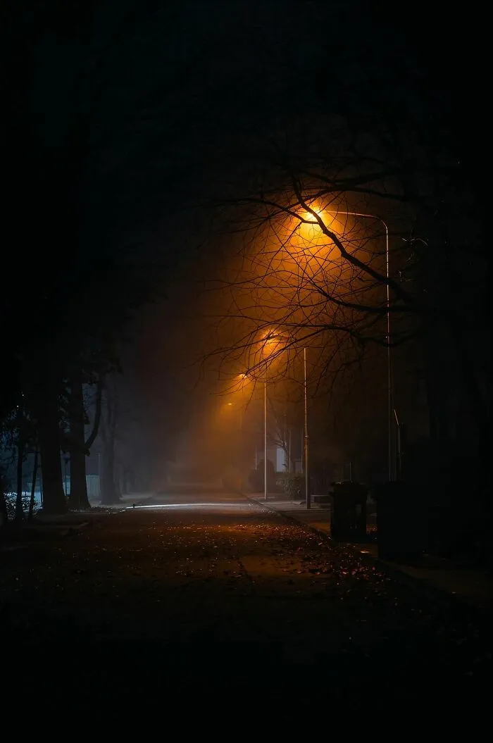 This FB Page Is Dedicated To Liminal Photography, And Here Are 79 Of The Most Eerie Photos