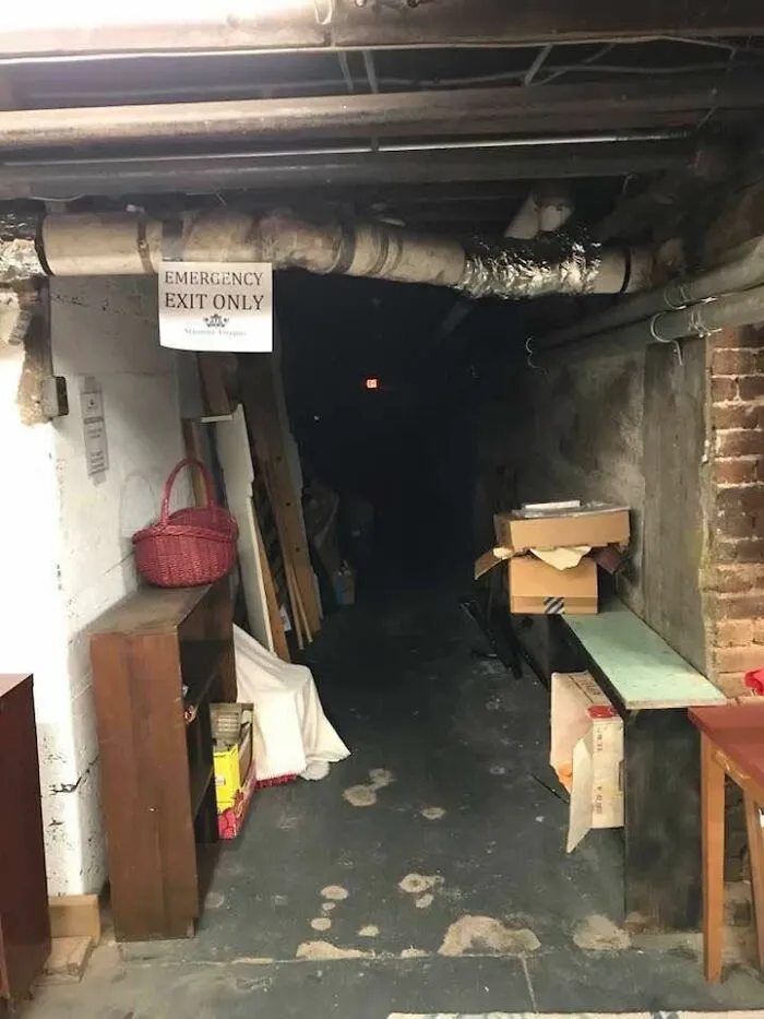 This FB Page Is Dedicated To Liminal Photography, And Here Are 79 Of The Most Eerie Photos