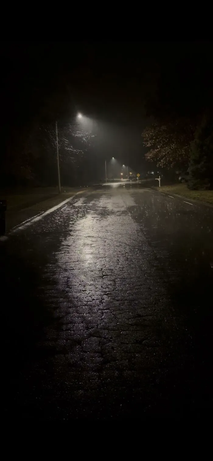 This FB Page Is Dedicated To Liminal Photography, And Here Are 79 Of The Most Eerie Photos