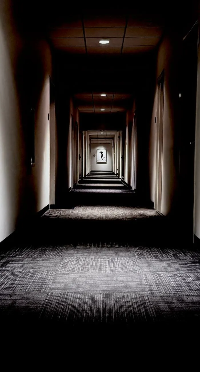 This FB Page Is Dedicated To Liminal Photography, And Here Are 79 Of The Most Eerie Photos