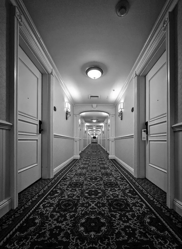 This FB Page Is Dedicated To Liminal Photography, And Here Are 79 Of The Most Eerie Photos