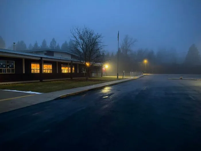 This FB Page Is Dedicated To Liminal Photography, And Here Are 79 Of The Most Eerie Photos
