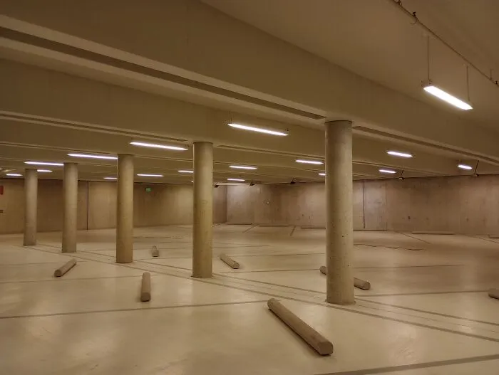 This FB Page Is Dedicated To Liminal Photography, And Here Are 79 Of The Most Eerie Photos