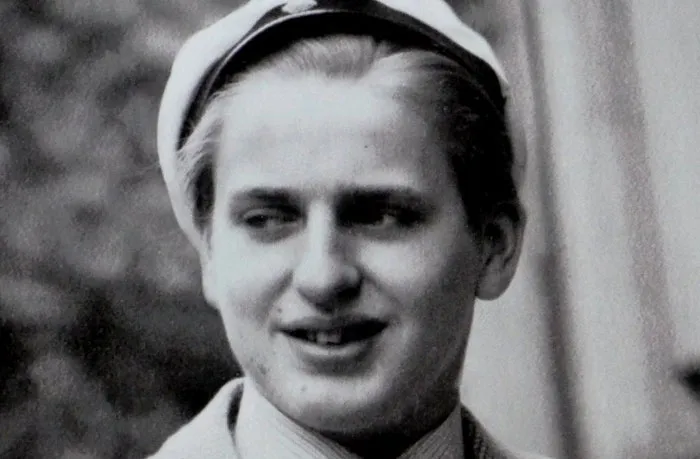 “Even Today We Get Scared”: 45 Infamous And Scary Unsolved Mysteries From Around The World