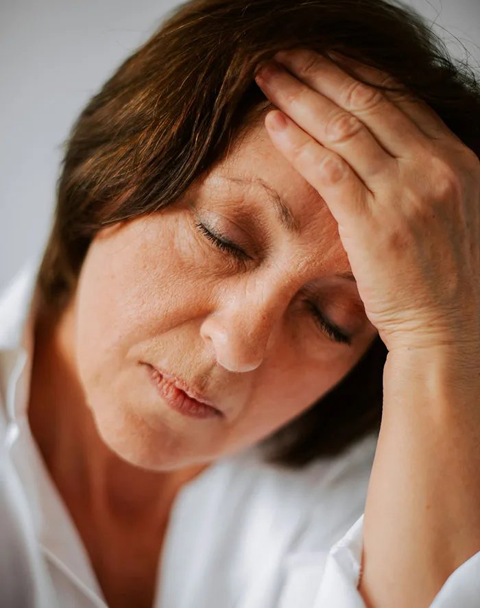 82 Signs Our Bodies Give Us That Can Actually Be Silent Cries For Help