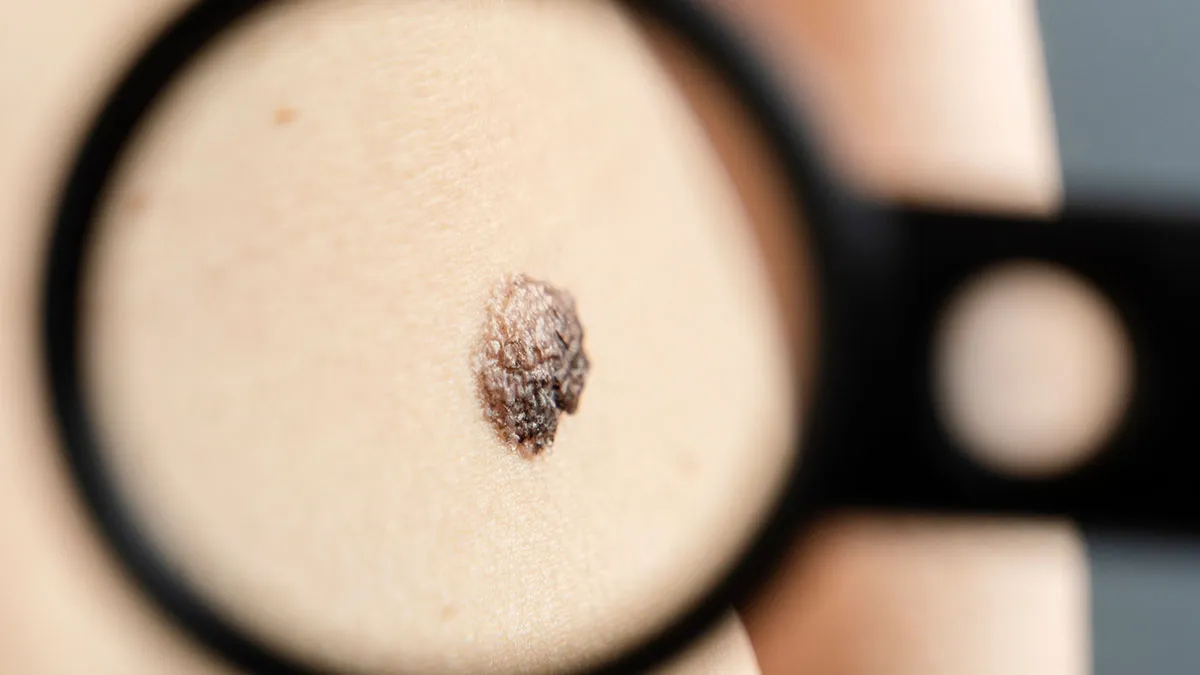 82 Signs Our Bodies Give Us That Can Actually Be Silent Cries For Help