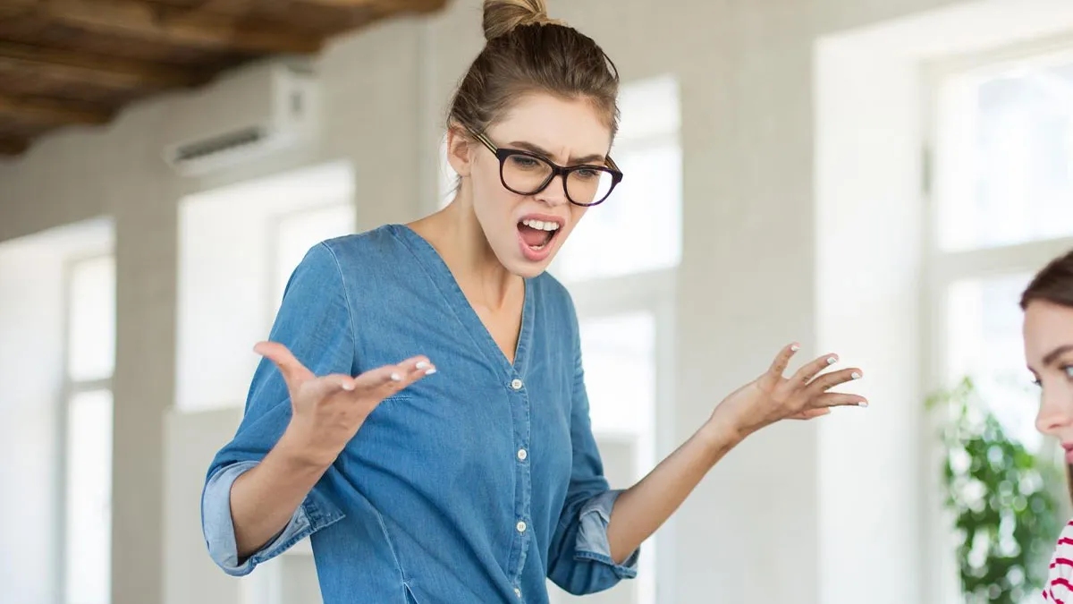 Employee Sets A Trap For His Micromanaging Boss, And She Falls Right Into It And Humiliates Herself