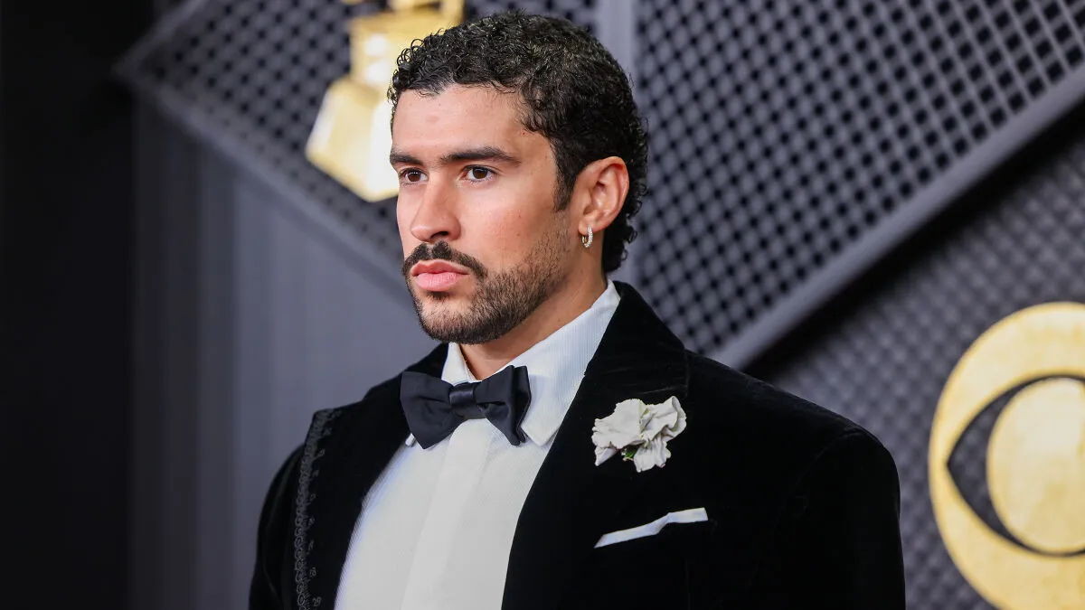 “All That Surgery”: Fans Can’t Get Over Bad Bunny’s Transformation After His Grammy Night Victory