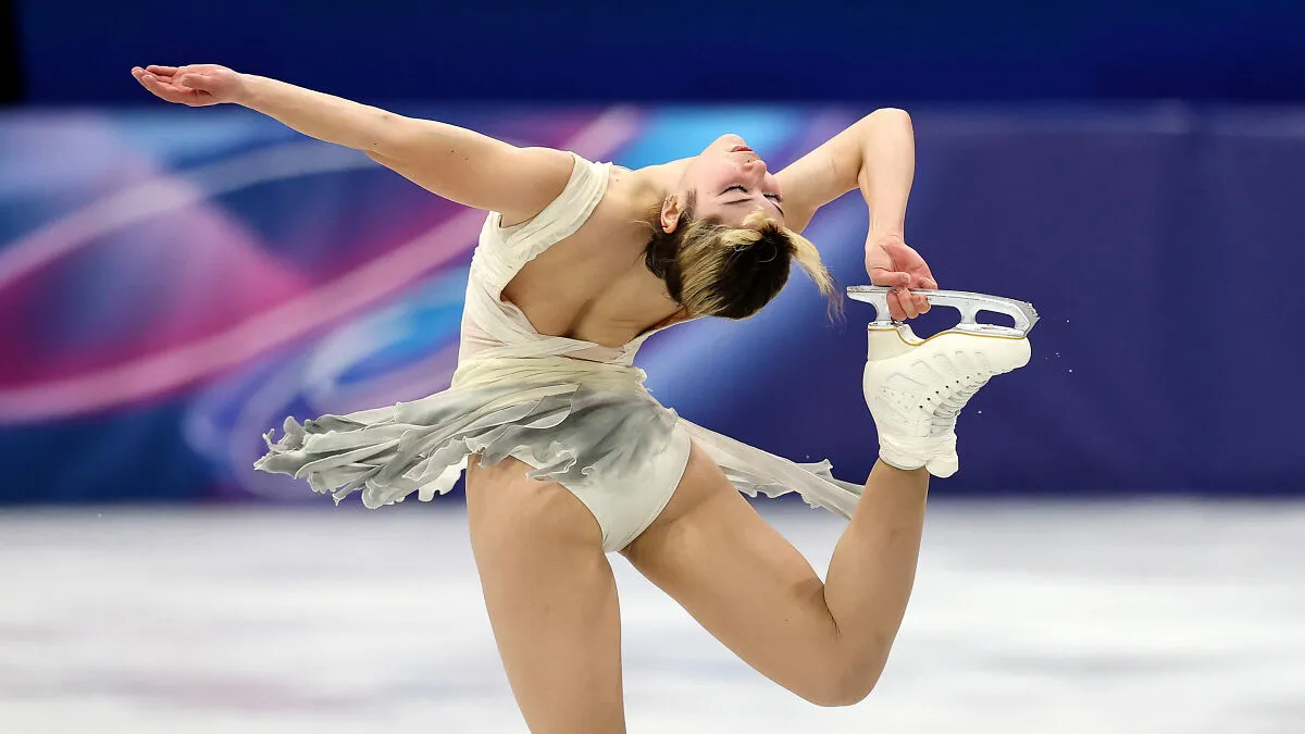 US Figure Skater Not Allowed To Keep Gold Medal After It Breaks In Celebration