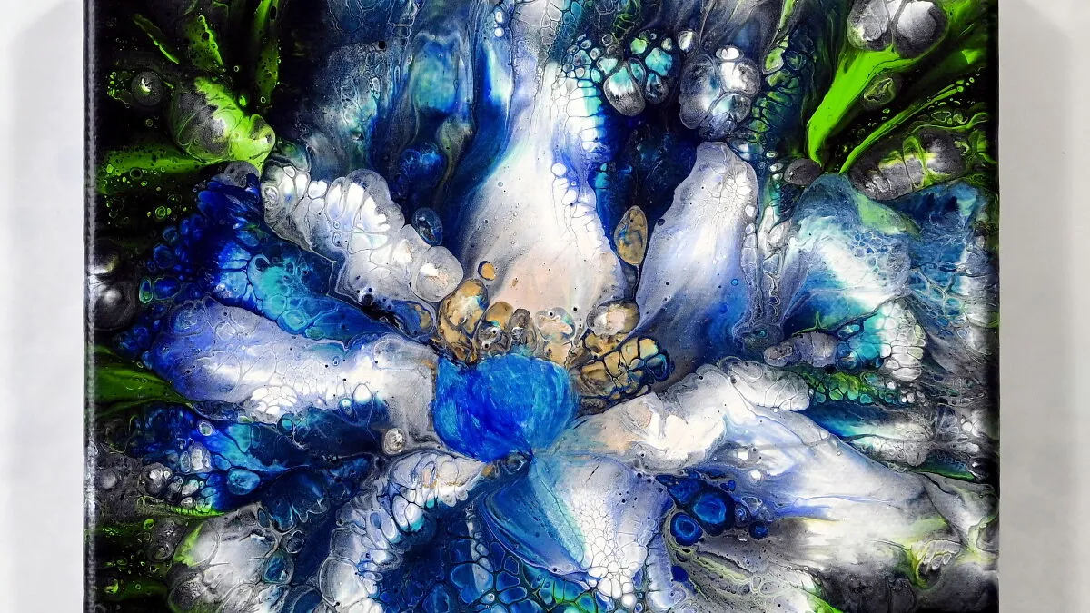 I Tried A Flower Dip With Pva Glue… This Happened