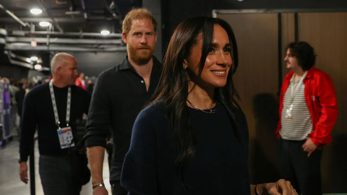 “He Hates Her”: Expert Breaks Down Prince Harry And Meghan Markle’s “Tense” NBA Date Night