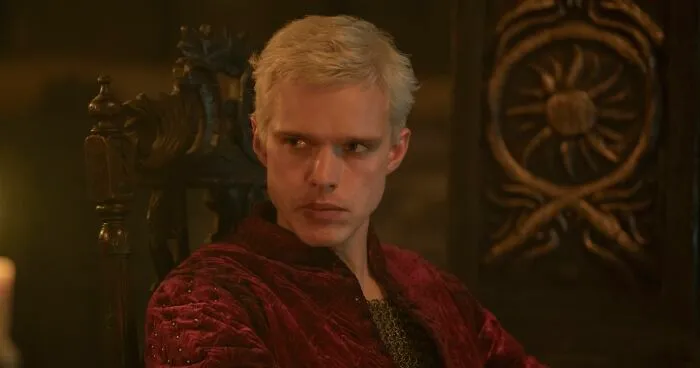 A Knight Of The Seven Kingdoms Fans Roast New Villain Over "Stupid" Detail