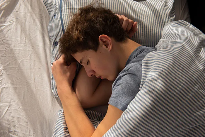 “The Next Message Sent Chills Down My Spine”: Men Share Their “Creepy Girl” Experiences