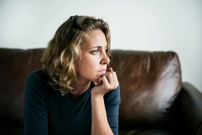 20 Mujeres comparten las realidades cotidianas de la feminidad que los hombres rara vez notan