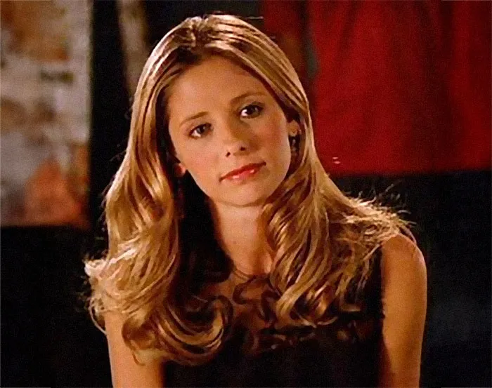 “She Used Her Star Power For Good”: 41 Celebrities Who Didn’t Deserve To Lose Their Reputation