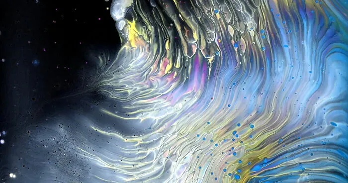 Thin Paint vs. Thick Paint In Acrylic Pouring: Final Results