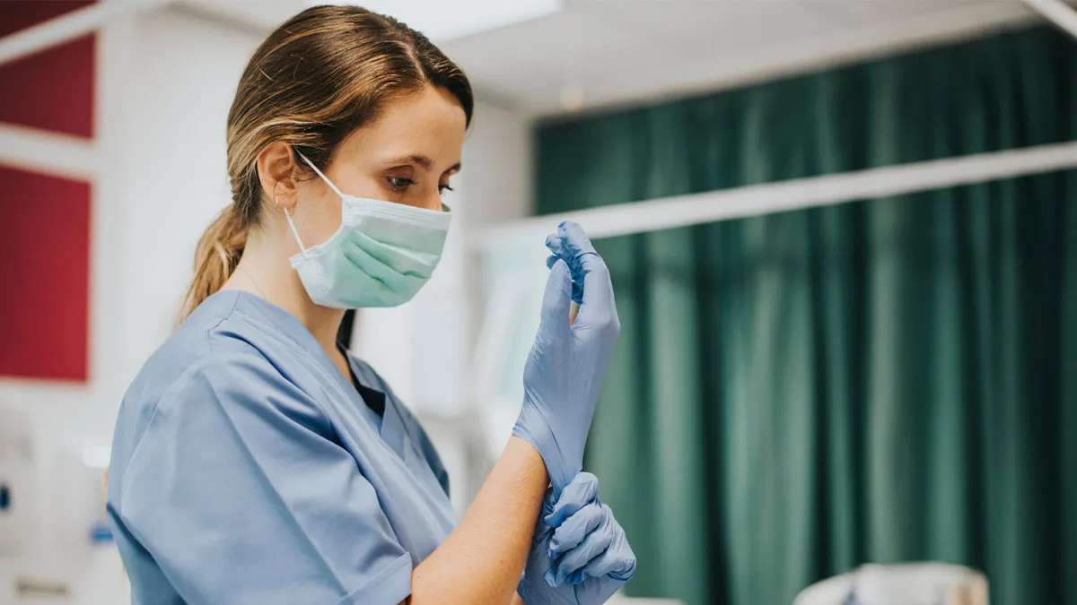 “Mystery Solved”: Man Investigates GF’s Job Situation After Friend Swore She’s Lying About Being A Nurse