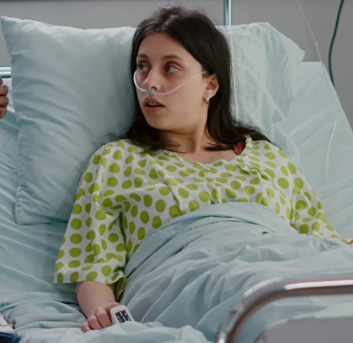 57 Hilarious Things People Said Under Anesthesia That Had Doctors Holding Back Laughter