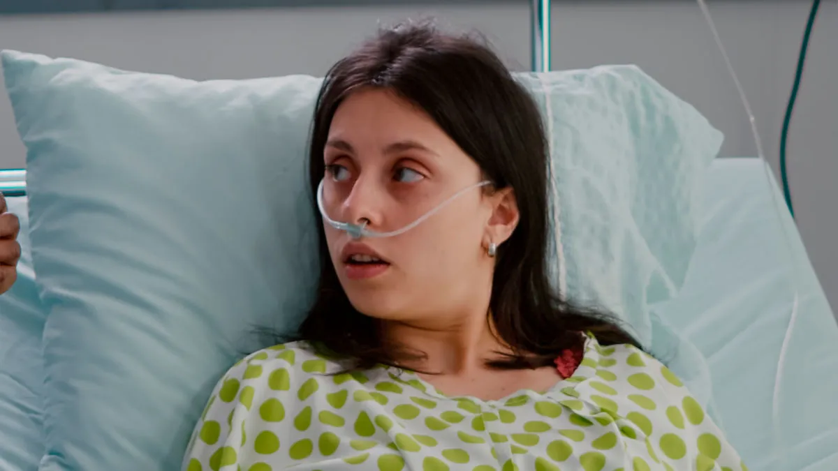 57 Hilarious Things People Said Under Anesthesia That Had Doctors Holding Back Laughter