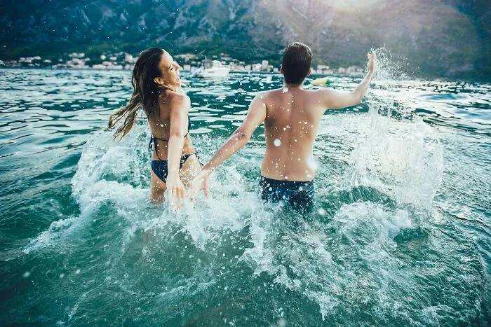 20 Personas que tuvieron que poner fin a largas amistades por buenas razones